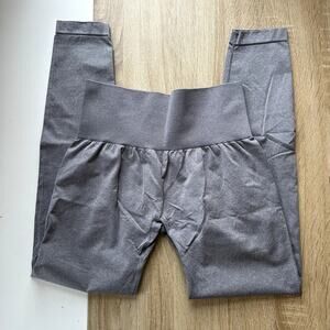 NVGTN Women's Seamless Athletic Leggings Size M Light Gray